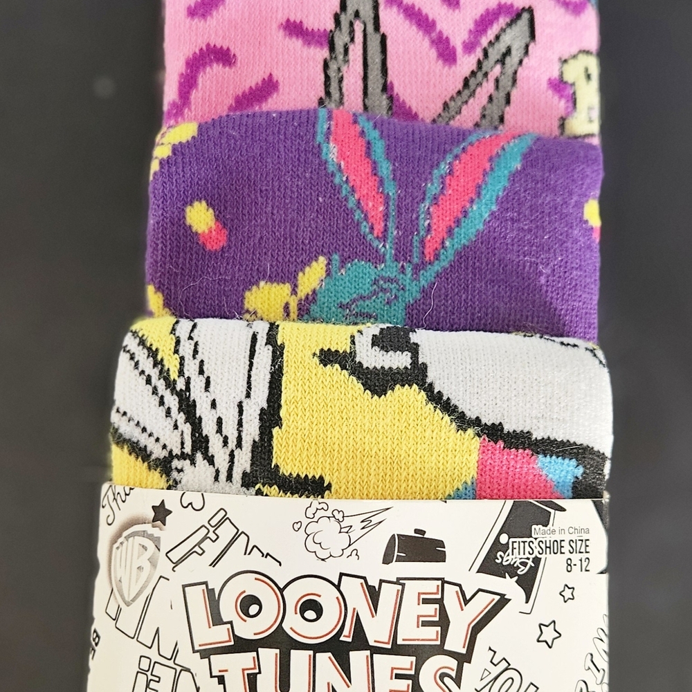Looney Tunes Colorful Socks Set